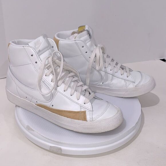 Nike Blazer Mid 77 Vintage White Burlap Hightop Basketball Sneakers Size 9 - Picture 16 of 16
